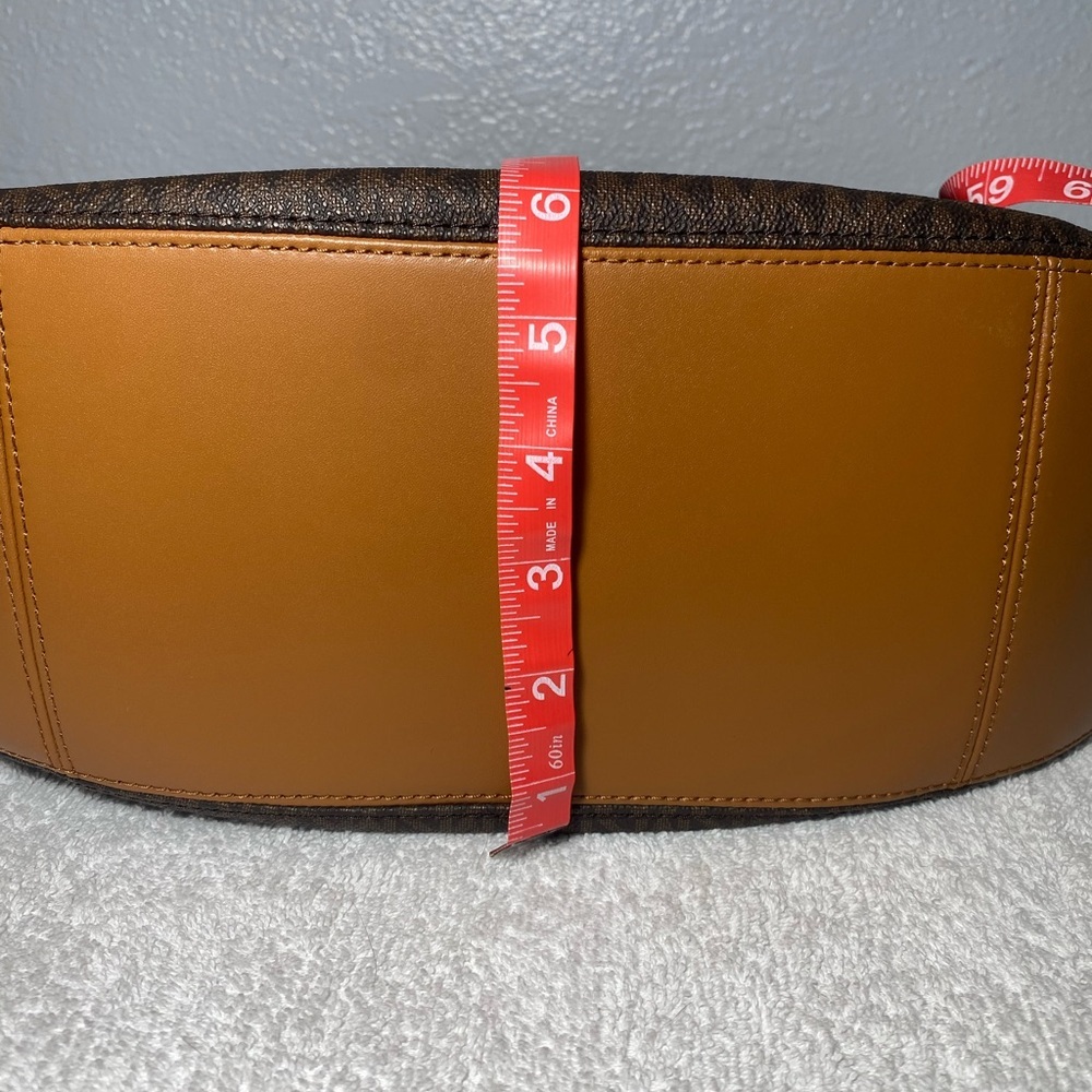 Michael Kors Brooke Lg Zip Hobo in Brown/Acorn - Picture 6 of 12